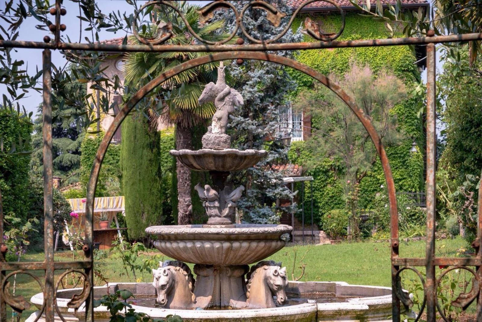 Torre De Salis Bed and Breakfast Gussago Buitenkant foto