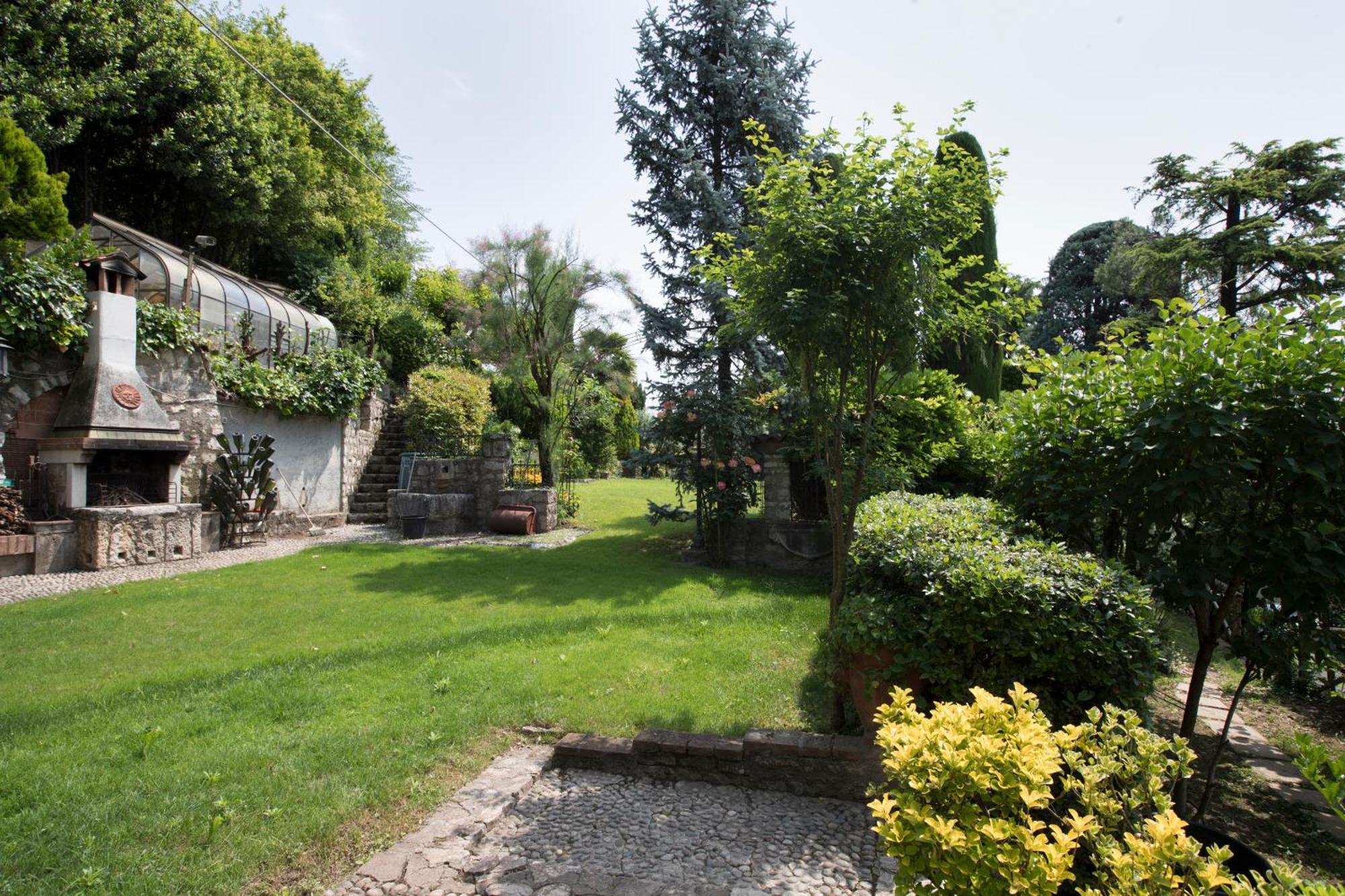 Torre De Salis Bed and Breakfast Gussago Buitenkant foto