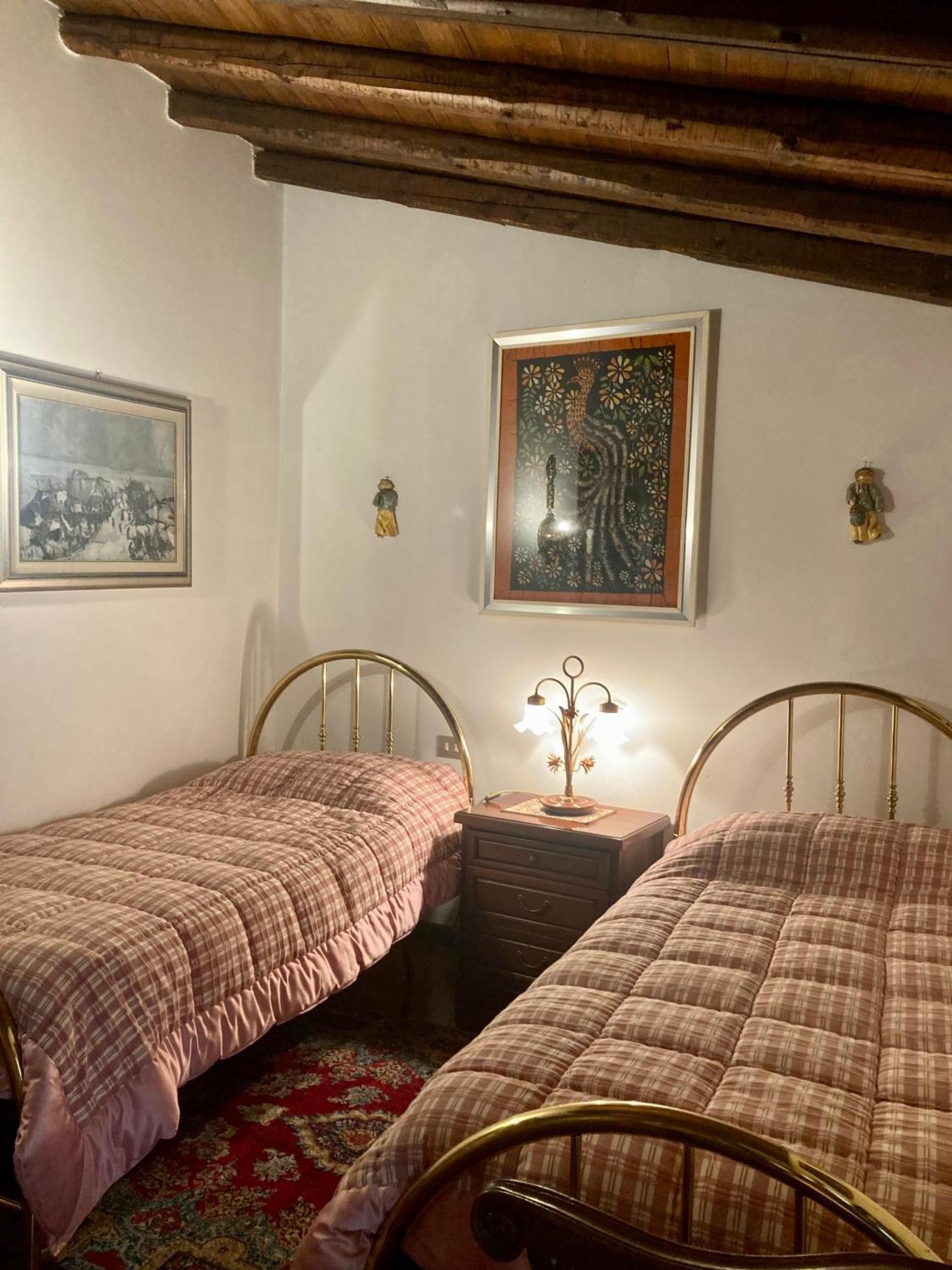 Torre De Salis Bed and Breakfast Gussago Buitenkant foto