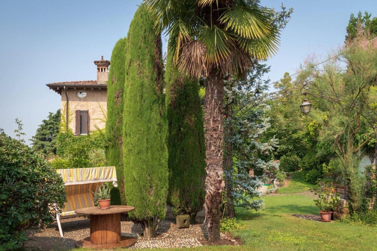 Torre De Salis Bed and Breakfast Gussago Buitenkant foto